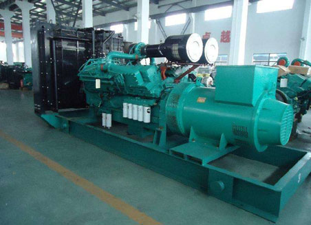 坡心镇800kw康明斯柴油发电机组